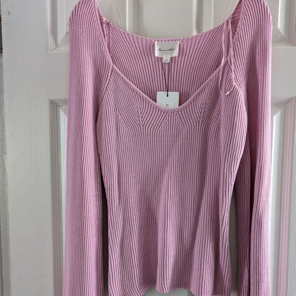 Line and dot sweater - Picture 1 of 2